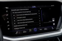 Volkswagen Touareg din 2022 cu 60.333 km - oferta VOL159611 - foto 12