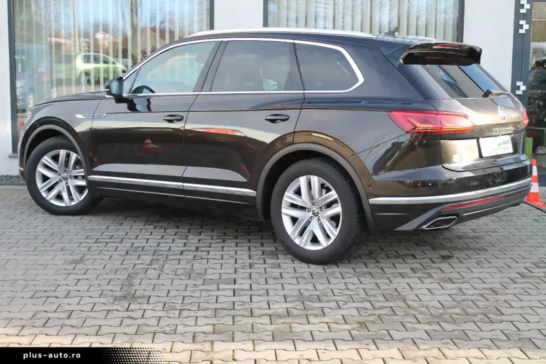 Volkswagen Touareg din 2021 cu 69.998 km - oferta VOL159612 - foto 6