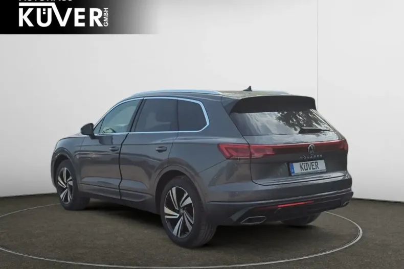 Volkswagen Touareg din 2024 cu 21.200 km - oferta VOL159613 - foto 4