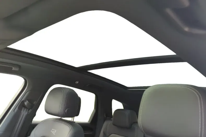 Volkswagen Touareg din 2024 cu 21.200 km - oferta VOL159613 - foto 10