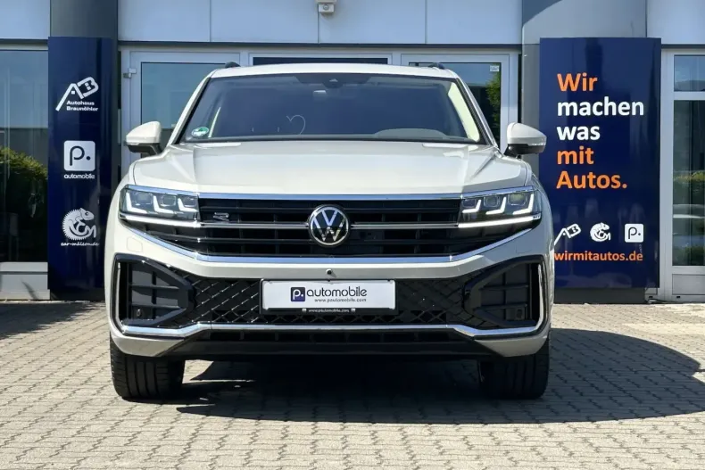 Volkswagen Touareg din 2023 cu 38.555 km - oferta VOL159614 - foto 1