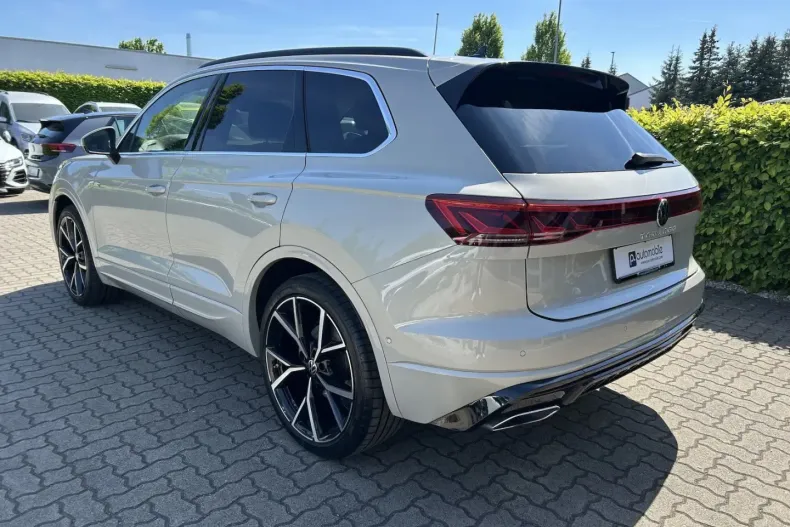 Volkswagen Touareg din 2023 cu 38.555 km - oferta VOL159614 - foto 8