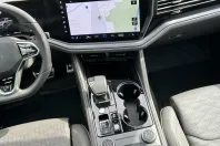 Volkswagen Touareg din 2023 cu 38.555 km - oferta VOL159614 - foto 20