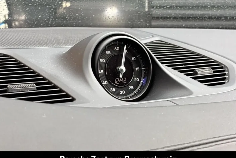 Porsche Cayenne din 2024 cu 19.499 km - oferta POR159624 - foto 25