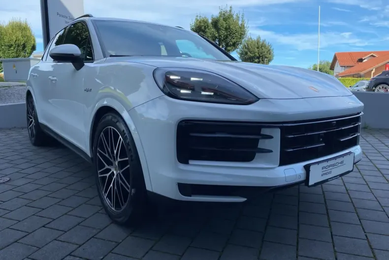 Porsche Cayenne din 2024 cu 23.900 km - oferta POR159625 - foto 8