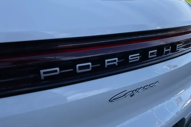 Porsche Cayenne din 2024 cu 23.900 km - oferta POR159625 - foto 29