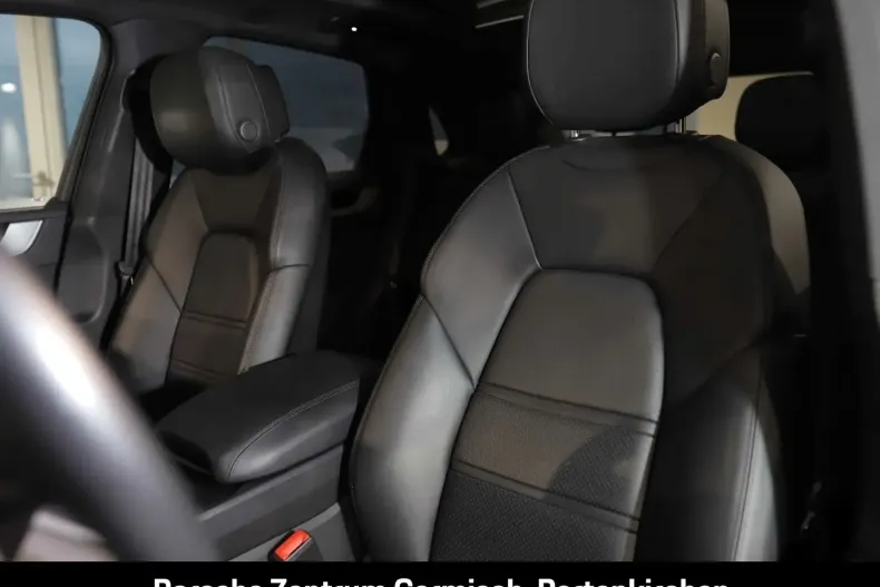 Porsche Cayenne din 2024 cu 22.336 km - oferta POR159626 - foto 8