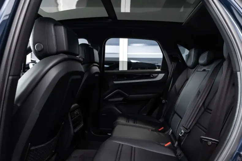 Porsche Cayenne din 2024 cu 58.500 km - oferta POR159627 - foto 9