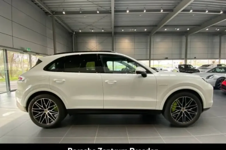 Porsche Cayenne din 2023 cu 32.888 km - oferta POR159628 - foto 10
