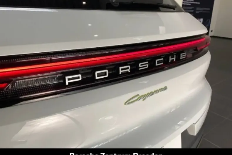 Porsche Cayenne din 2023 cu 32.888 km - oferta POR159628 - foto 14