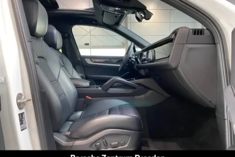 Porsche Cayenne din 2023 cu 32.888 km - oferta POR159628 - foto 19