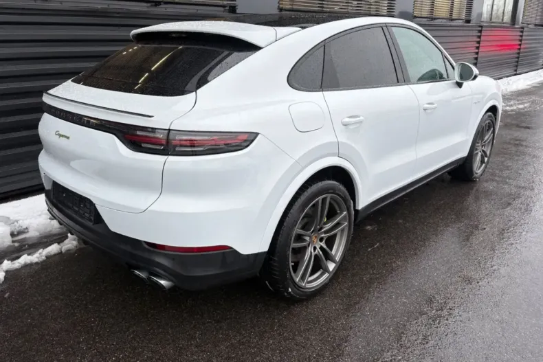 Porsche Cayenne din 2022 cu 34.700 km - oferta POR159629 - foto 8