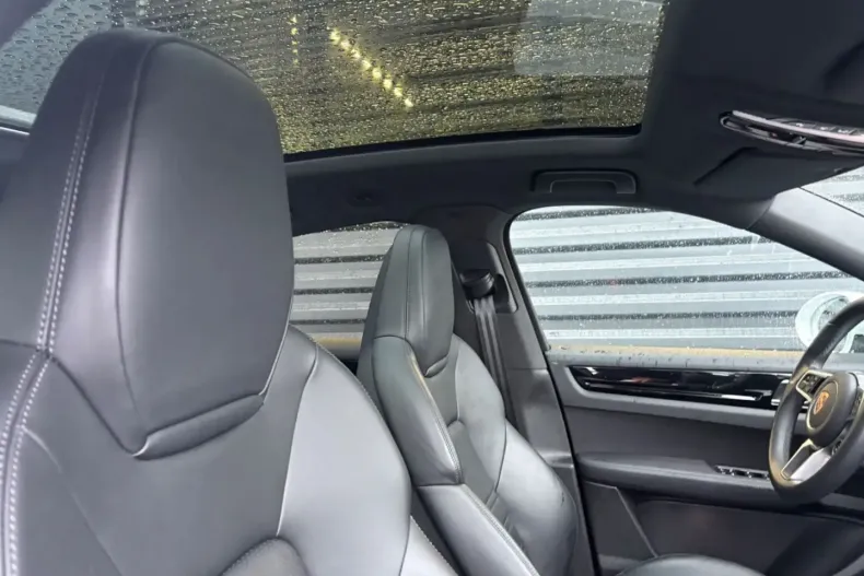 Porsche Cayenne din 2022 cu 34.700 km - oferta POR159629 - foto 14