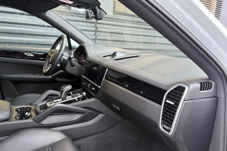 Porsche Cayenne din 2022 cu 34.700 km - oferta POR159629 - foto 16