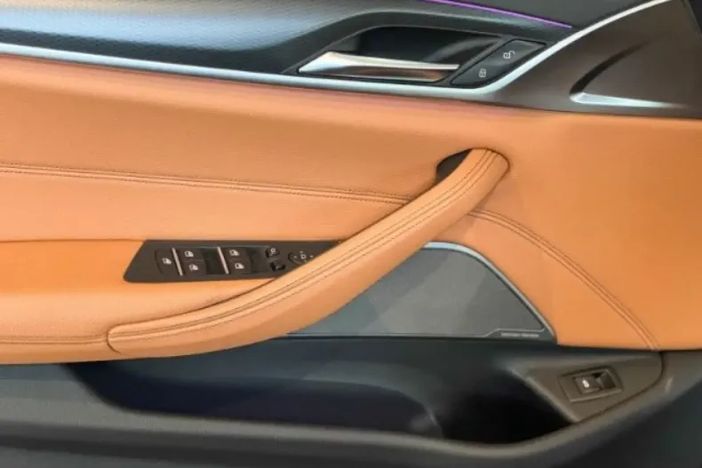 BMW 540 din 2022 cu 79.225 km - oferta BMW159632 - foto 15