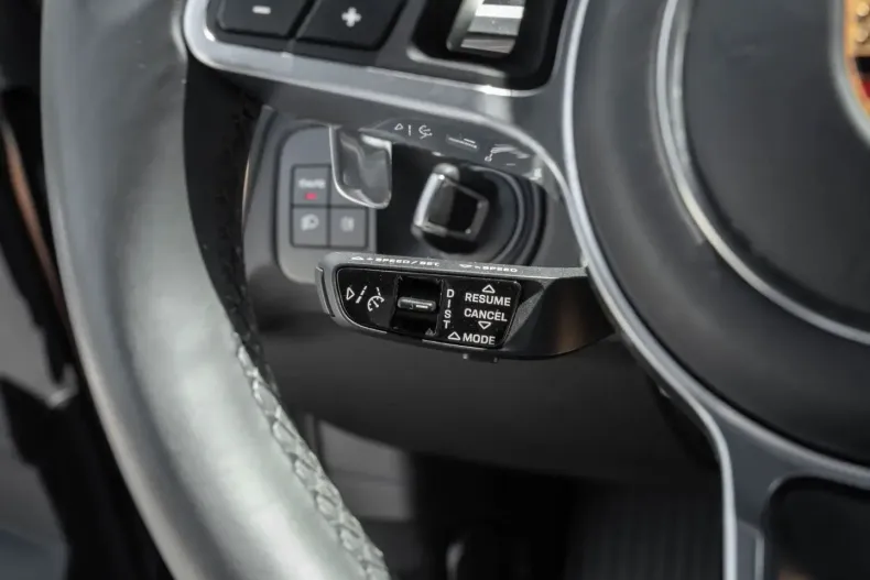 Porsche Cayenne din 2022 cu 67.990 km - oferta POR159634 - foto 29