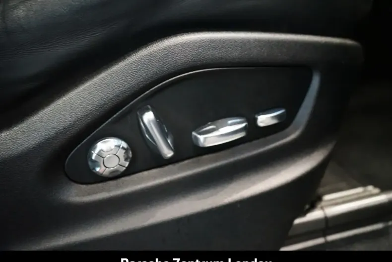 Porsche Cayenne din 2021 cu 70.000 km - oferta POR159636 - foto 31