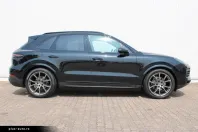 Porsche Cayenne din 2022 cu 67.899 km - oferta POR159641 - foto 6