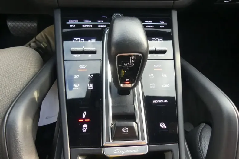 Porsche Cayenne din 2021 cu 75.340 km - oferta POR159643 - foto 15