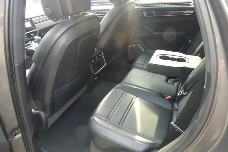 Porsche Cayenne din 2021 cu 75.340 km - oferta POR159643 - foto 20