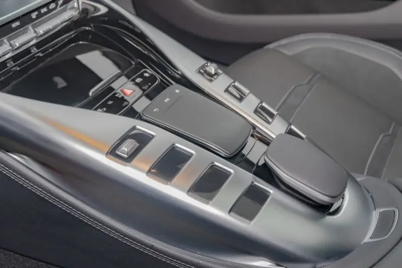 Mercedes-Benz AMG GT din 2024 cu 12.378 km - oferta MER159645 - foto 12