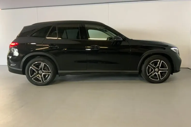 Mercedes-Benz GLC 300 din 2024 cu 59.131 km - oferta MER159658 - foto 3