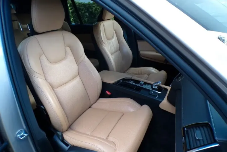 Volvo XC90 din 2022 cu 95.000 km - oferta VOL159659 - foto 12