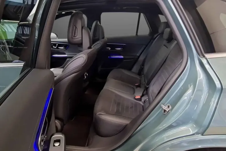 Mercedes-Benz GLC 200 din 2024 cu 11.312 km - oferta MER159660 - foto 8