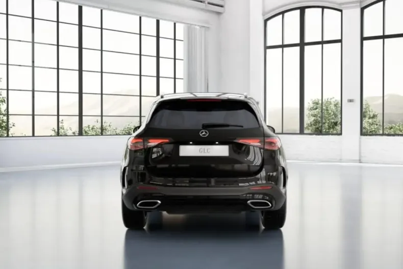 Mercedes-Benz GLC 200 din 2024 cu 14.305 km - oferta MER159661 - foto 4