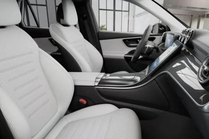 Mercedes-Benz GLC 200 din 2024 cu 14.305 km - oferta MER159661 - foto 6