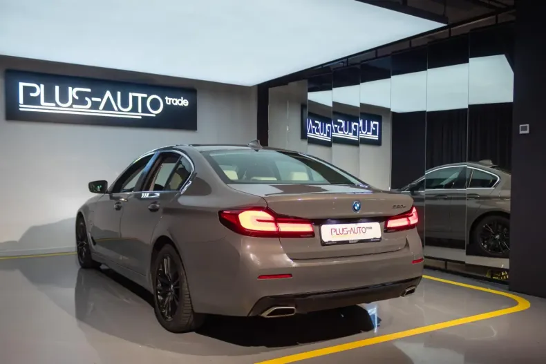 BMW 520 din 2022 cu 72.718 km - oferta BMW159662 - foto 5