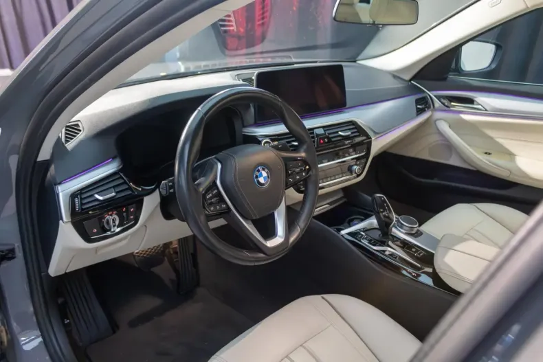 BMW 520 din 2022 cu 72.718 km - oferta BMW159662 - foto 16