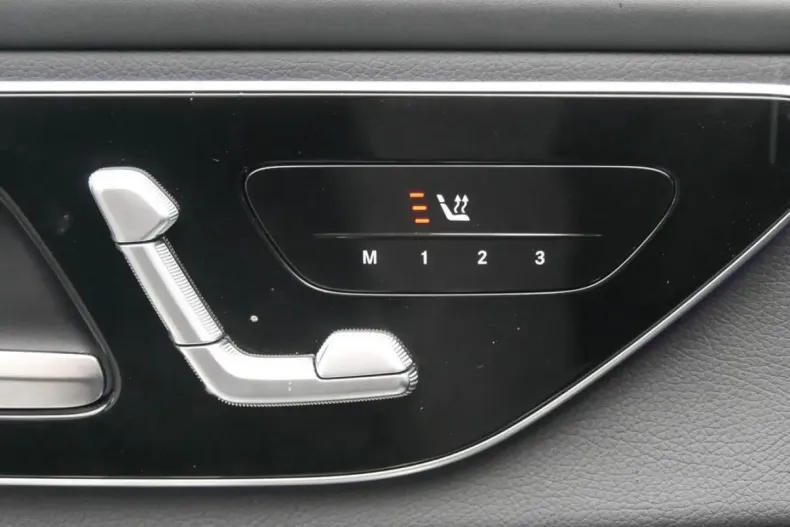 Mercedes-Benz GLC 220 din 2024 cu 16.089 km - oferta MER159666 - foto 12