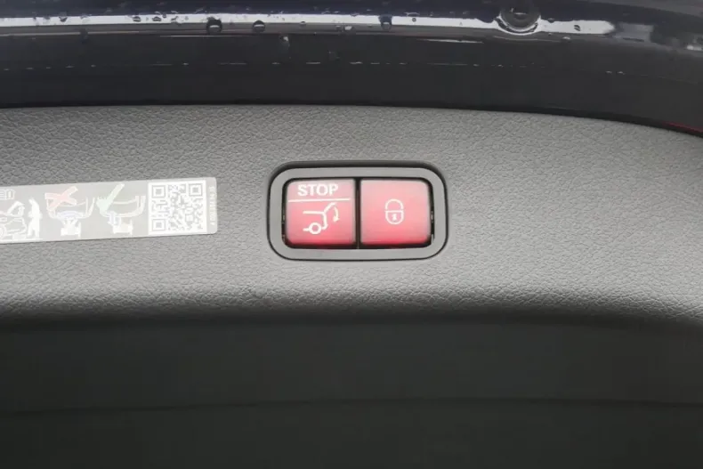 Mercedes-Benz GLC 220 din 2024 cu 16.089 km - oferta MER159666 - foto 14