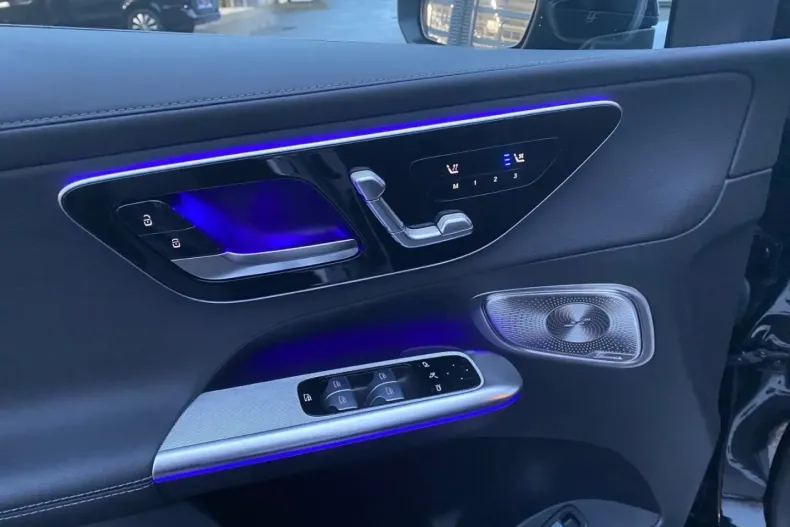 Mercedes-Benz GLC 300 din 2023 cu 67.123 km - oferta MER159667 - foto 14