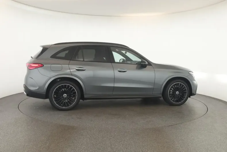 Mercedes-Benz GLC 300 din 2023 cu 45.900 km - oferta MER159668 - foto 23