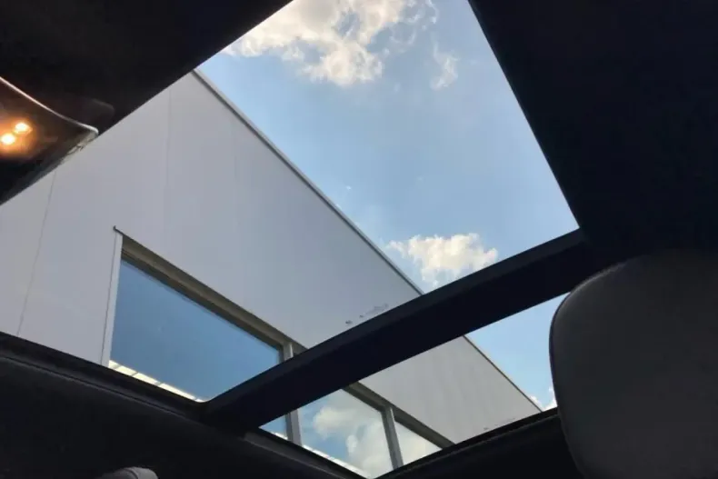 Mercedes-Benz GLC 200 din 2024 cu 24.756 km - oferta MER159670 - foto 18