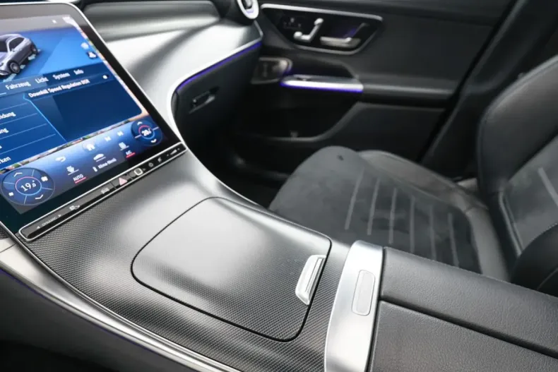 Mercedes-Benz GLC 220 din 2023 cu 78.041 km - oferta MER159673 - foto 13