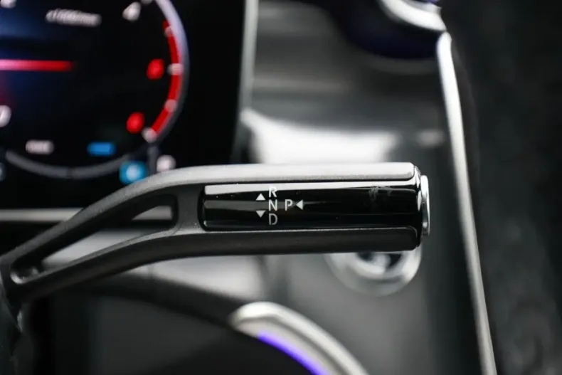 Mercedes-Benz GLC 220 din 2023 cu 78.041 km - oferta MER159673 - foto 18