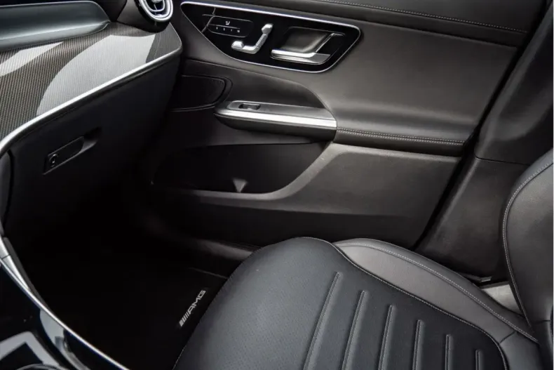 Mercedes-Benz GLC 200 din 2024 cu 19.987 km - oferta MER159674 - foto 10