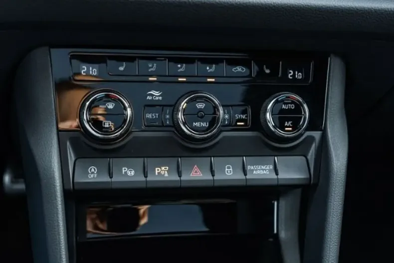 Skoda Kodiaq din 2022 cu 89.830 km - oferta SKO159675 - foto 26