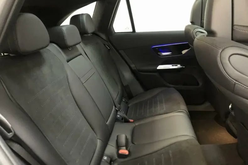 Mercedes-Benz GLC 220 din 2023 cu 46.980 km - oferta MER159679 - foto 14