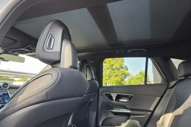 Mercedes-Benz GLC 200 din 2024 cu 25.073 km - oferta MER159682 - foto 11