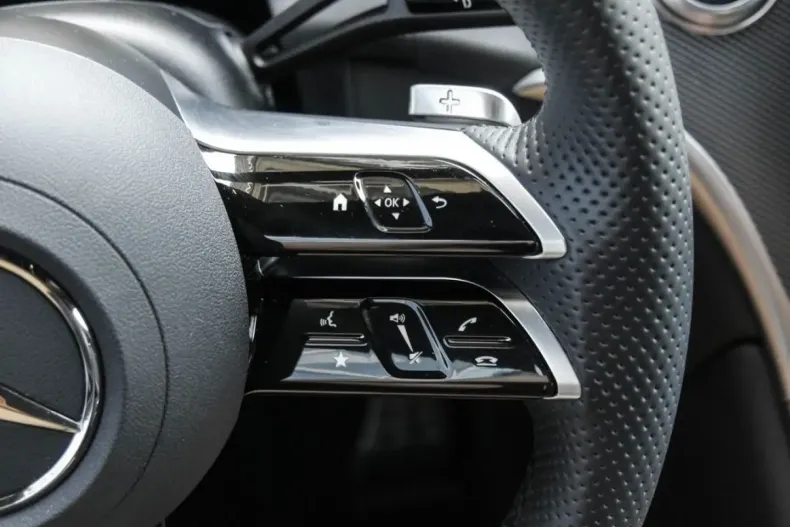 Mercedes-Benz GLC 300 din 2024 cu 24.990 km - oferta MER159683 - foto 11