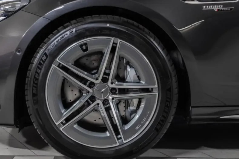 Mercedes-Benz E 53 AMG din 2024 cu 9.793 km - oferta MER159684 - foto 8