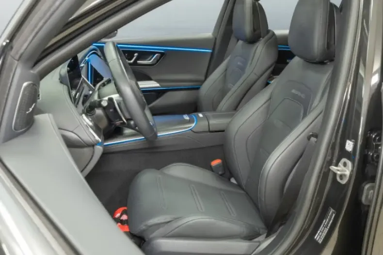 Mercedes-Benz E 53 AMG din 2024 cu 9.793 km - oferta MER159684 - foto 17