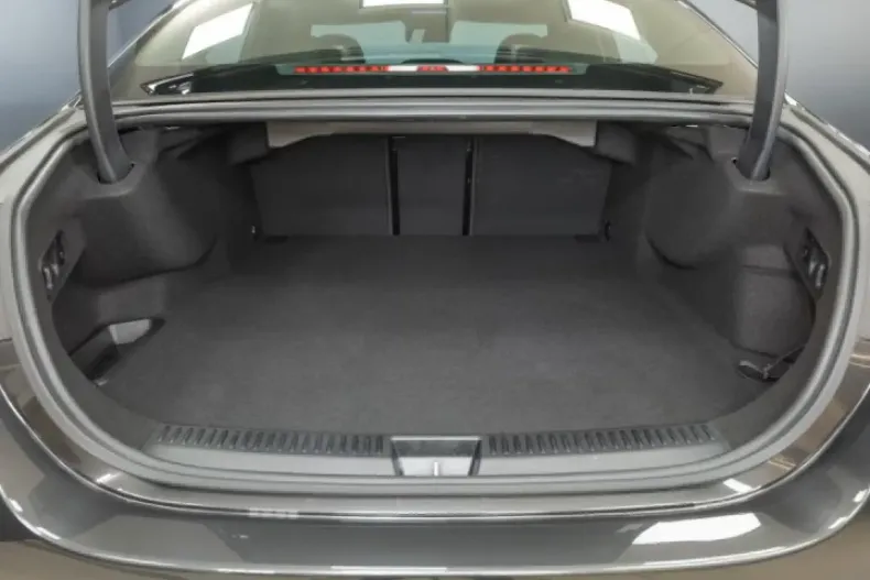 Mercedes-Benz E 53 AMG din 2024 cu 9.793 km - oferta MER159684 - foto 24