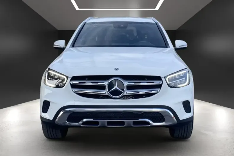 Mercedes-Benz GLC 300 din 2022 cu 67.197 km - oferta MER159685 - foto 2