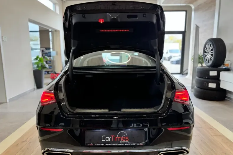 Mercedes-Benz CLA 220 din 2020 cu 87.300 km - oferta MER159689 - foto 11