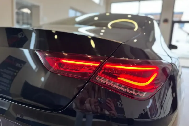 Mercedes-Benz CLA 220 din 2020 cu 87.300 km - oferta MER159689 - foto 14